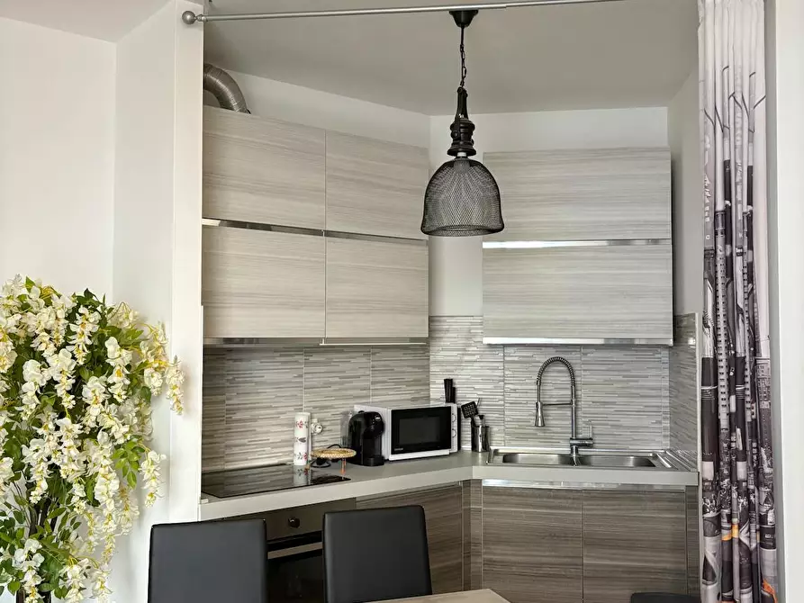 Immagine 5 di Appartamento in affitto  in Viale Corsica a Firenze