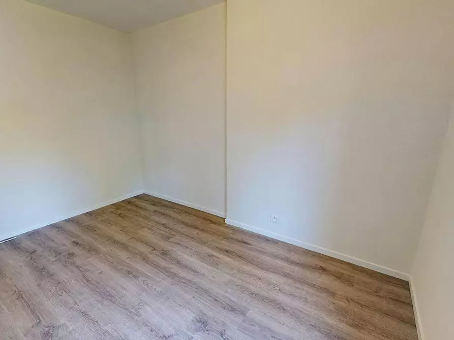 Immagine 4 di Appartamento in affitto  in Avenue Gaston Lacoste a Pau