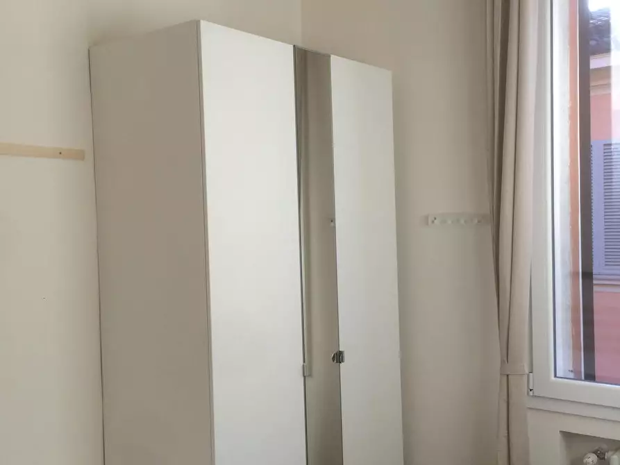 Immagine 1 di Camera in affitto  in Via San Vitale a Bologna