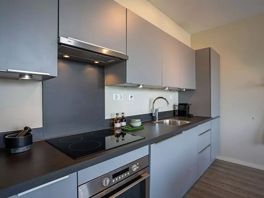 Immagine 8 di Appartamento in affitto  in Mary van der Sluisstraat a Amsterdam