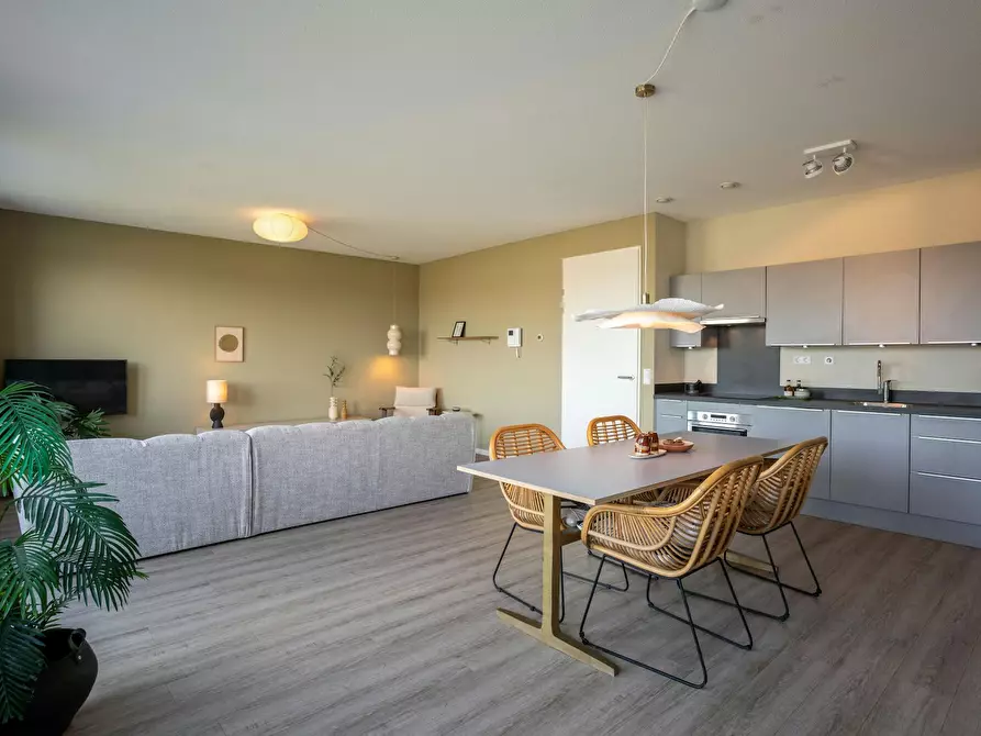 Immagine 2 di Appartamento in affitto  in Mary van der Sluisstraat a Amsterdam