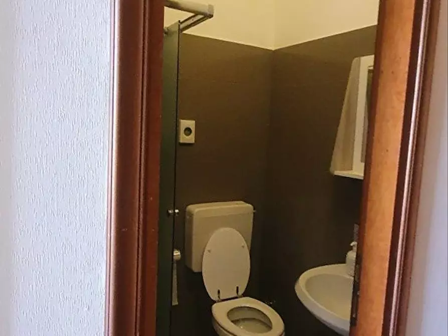 Immagine 7 di Camera in affitto  in Via Principessa Clotilde a Torino