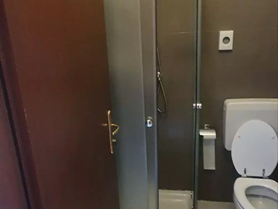 Immagine 6 di Camera in affitto  in Via Principessa Clotilde a Torino