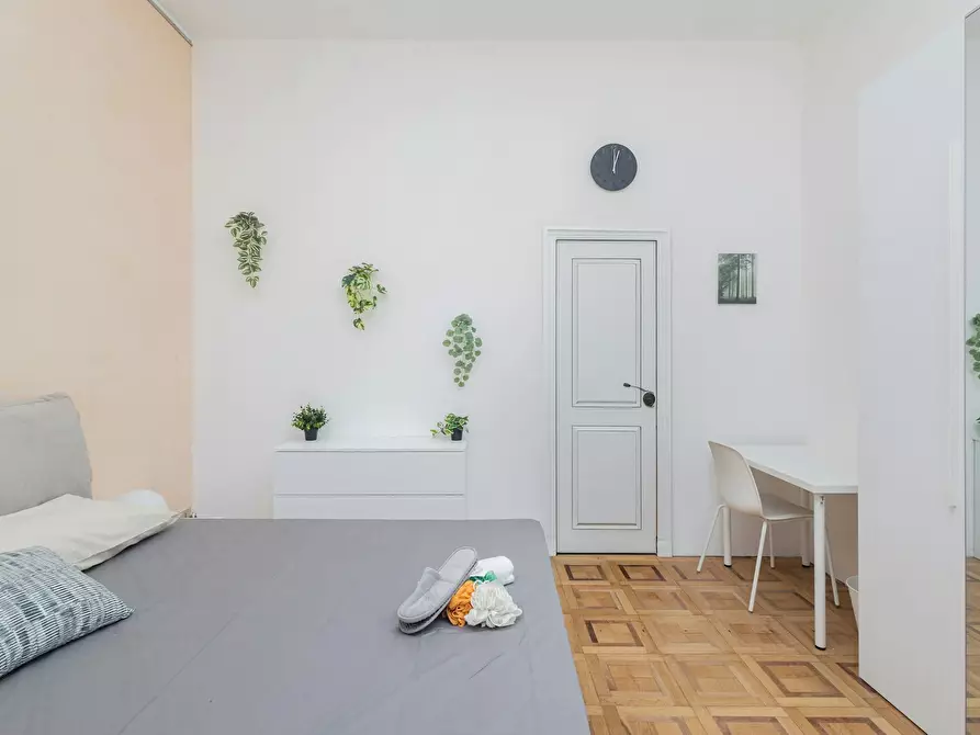 Immagine 4 di Camera in affitto  in Via Giovanni Battista Pergolesi a Milano