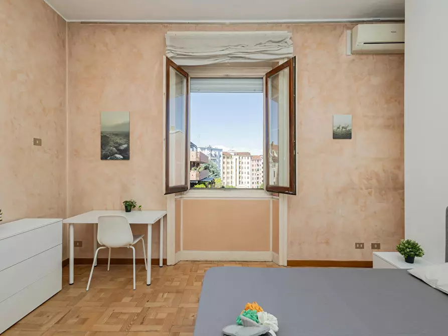 Immagine 8 di Camera in affitto  in Via Giovanni Battista Pergolesi a Milano