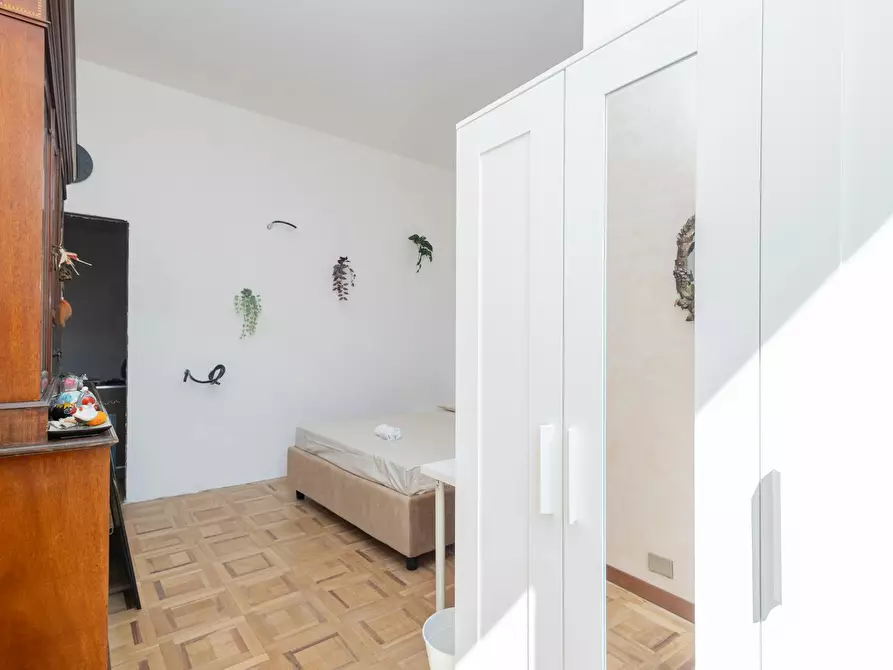Immagine 8 di Camera in affitto  in Via Giovanni Battista Pergolesi a Milano