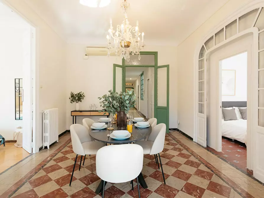 Immagine 5 di Camera in affitto  in Carrer d'Hernán Cortés a Valencia