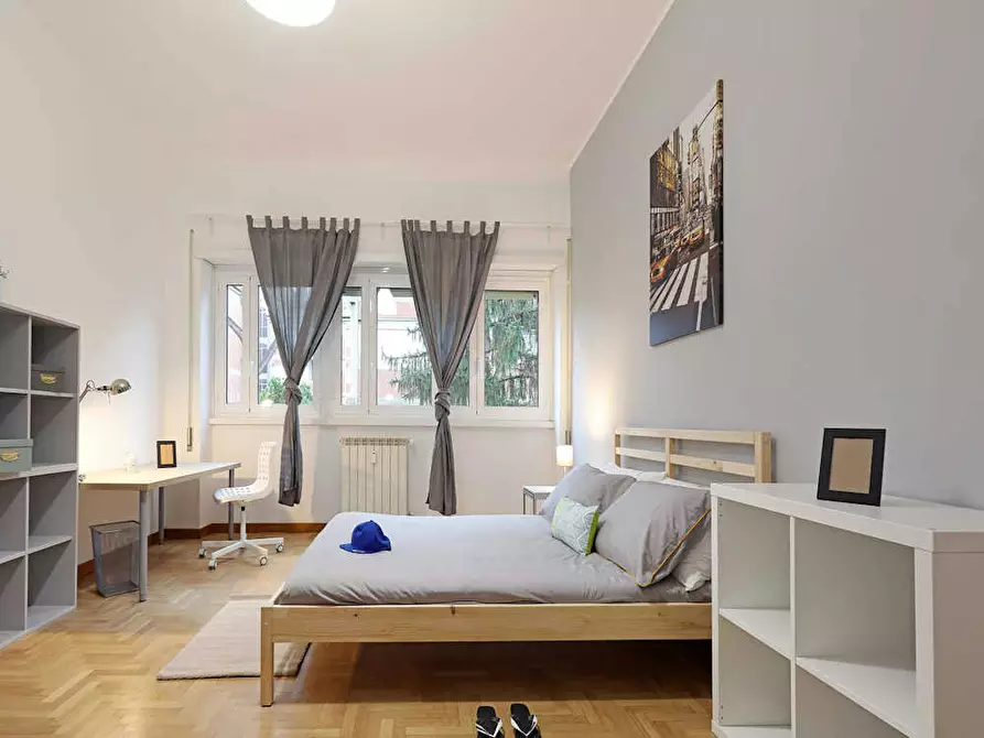 Immagine 4 di Camera in affitto  in Via Cavriglia a Roma
