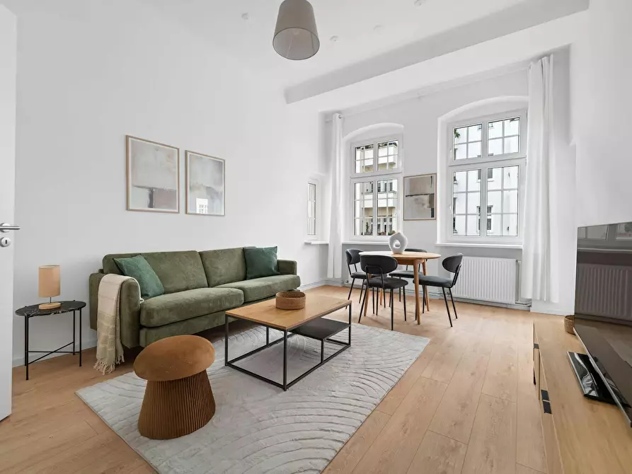 Immagine 1 di Appartamento in affitto  in Roseggerstraße a Berlin