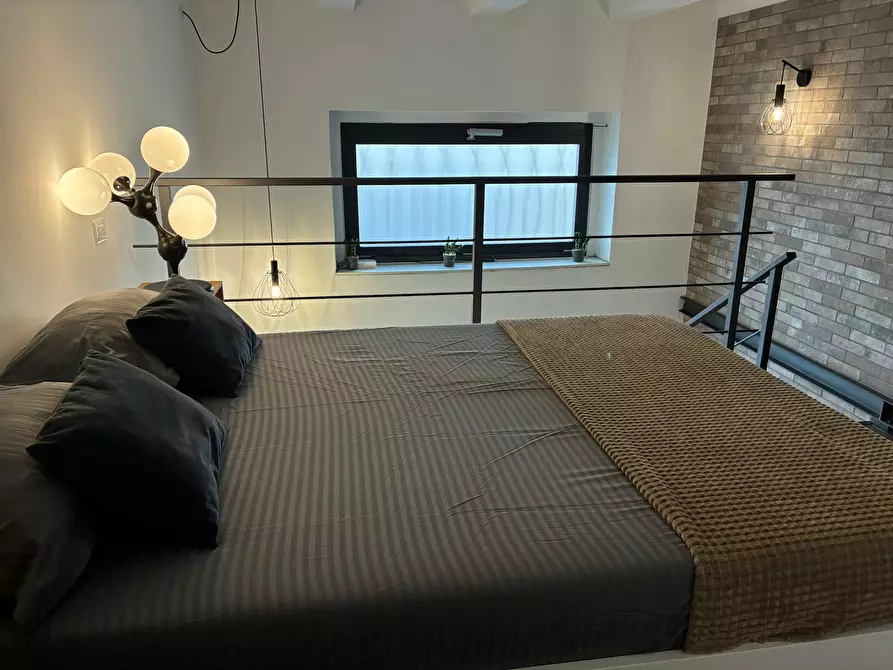 Immagine 6 di Appartamento in affitto  in Via Antonio Fogazzaro a Milano