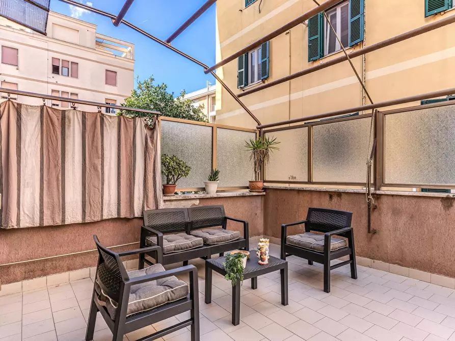 Immagine 9 di Appartamento in affitto  in Via dei Lauri a Roma