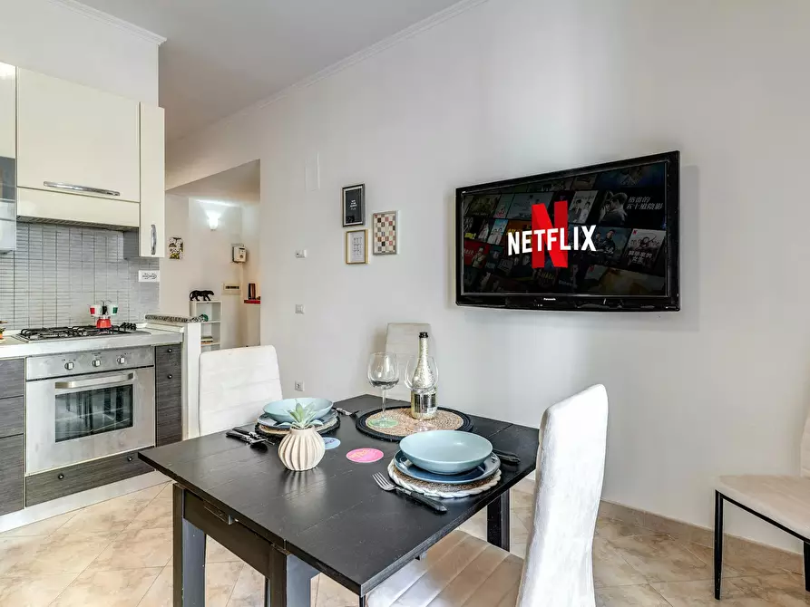 Immagine 3 di Appartamento in affitto  in Via dei Lauri a Roma