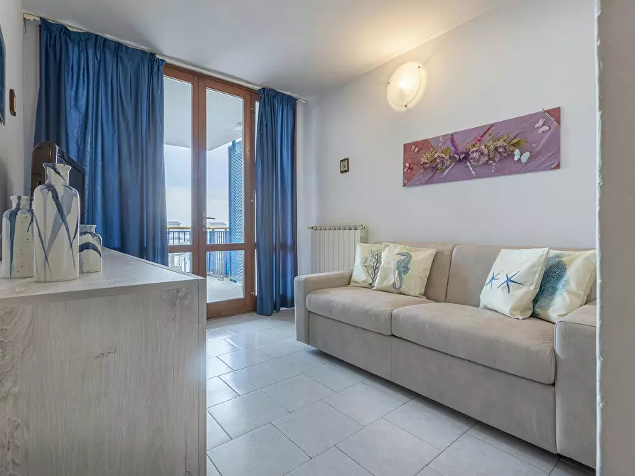 Immagine 5 di Appartamento in affitto  in Viale Portogallo a Comacchio