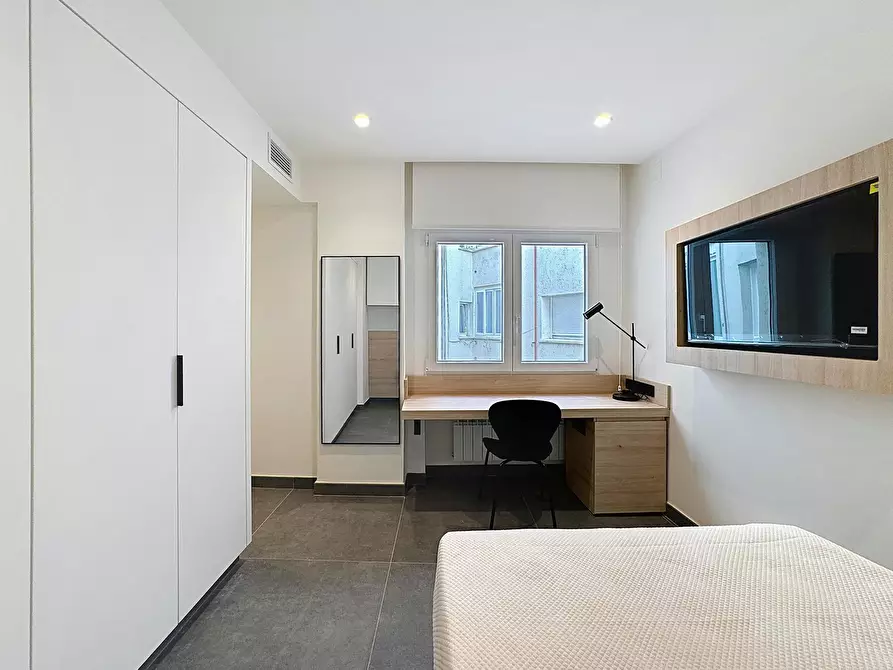 Immagine 7 di Camera in affitto  in Calle Cuatro Amigos a Madrid