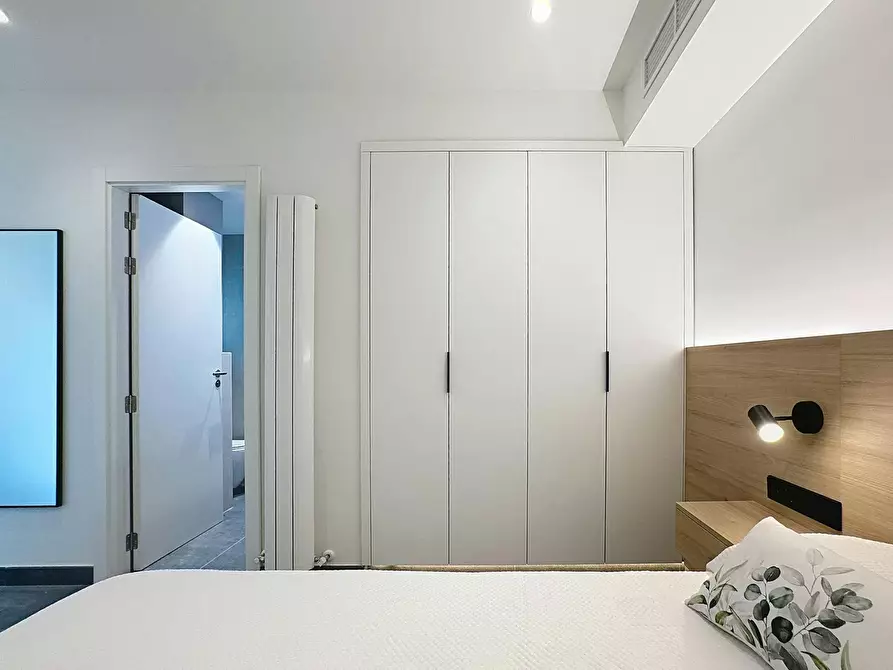 Immagine 7 di Camera in affitto  in Calle Cuatro Amigos a Madrid