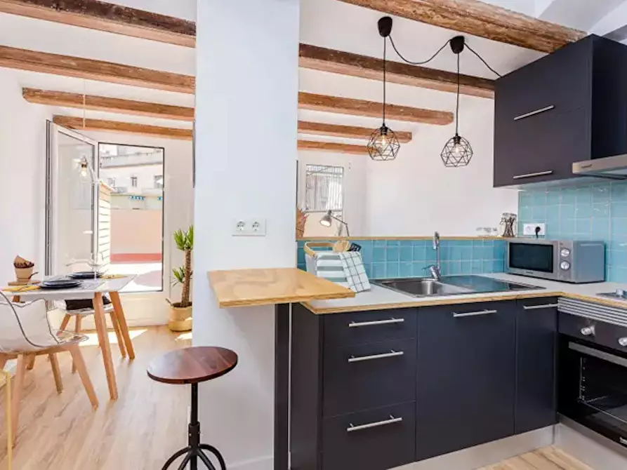 Immagine 5 di Appartamento in affitto  in Carrer de Sepúlveda a Barcelona