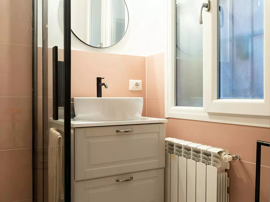 Immagine 10 di Appartamento in affitto  in Via Cerano a Milano