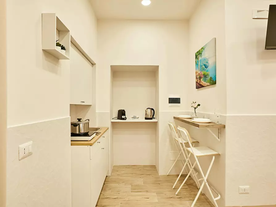 Immagine 7 di Appartamento in affitto  in Via Firenze a Napoli