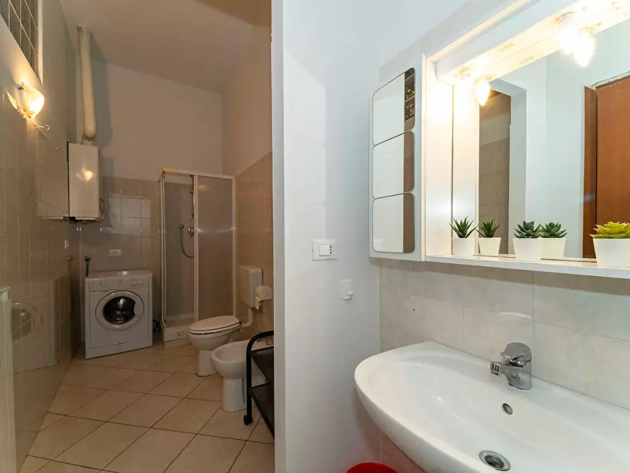 Immagine 8 di Camera in affitto  in Piazza Tommaso Campanella a Torino