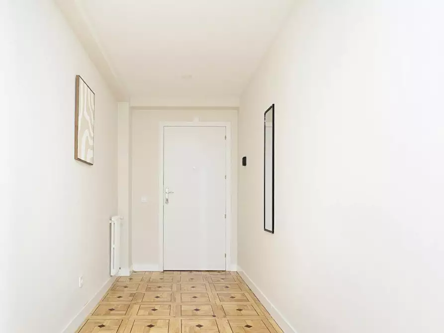 Immagine 5 di Camera in affitto  in Calle de Guzmán el Bueno a Madrid