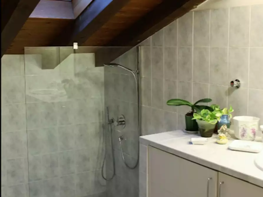 Immagine 9 di Appartamento in affitto  in Via Galliera a Bologna