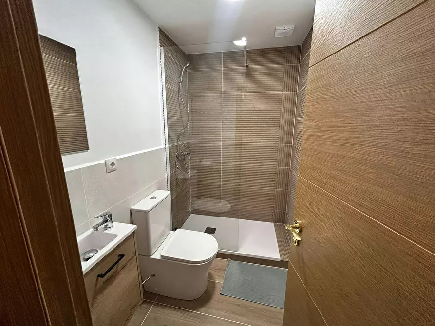 Immagine 7 di Camera in affitto  in Calle de Marcelo Usera a Madrid