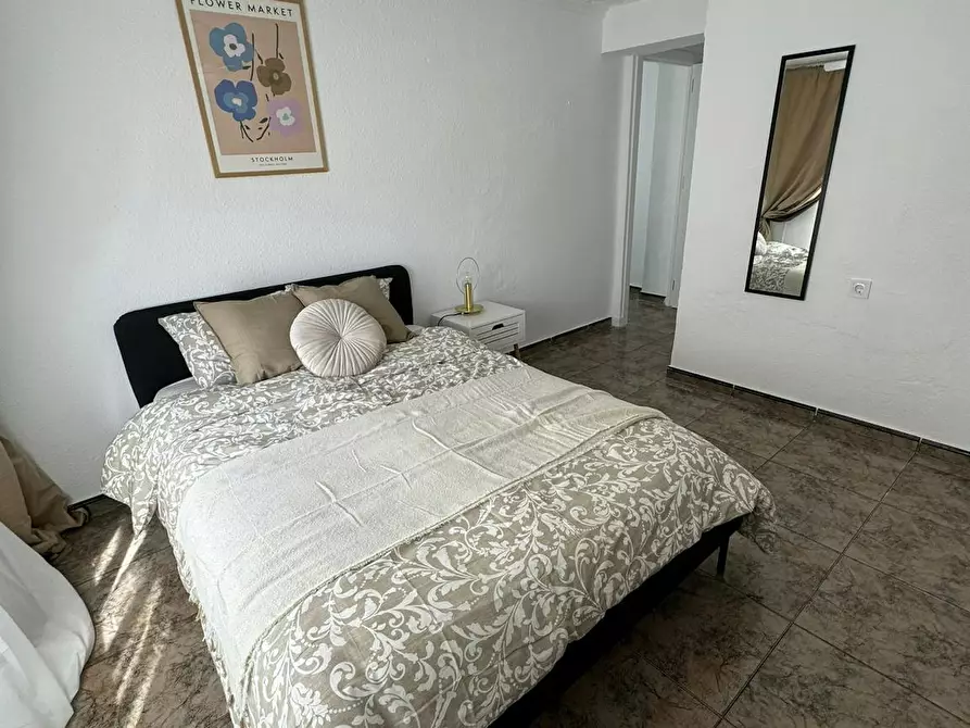 Immagine 1 di Camera in affitto  in Carrer de Campoamor a El Realon