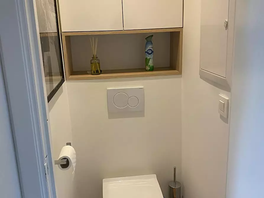 Immagine 8 di Appartamento in affitto  in Rue Baron de Castro a Etterbeek