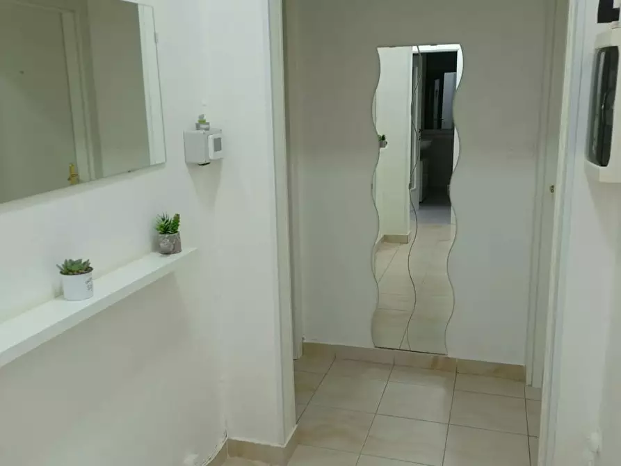 Immagine 2 di Camera in affitto  in Via Medaglie d'Oro a Carpi