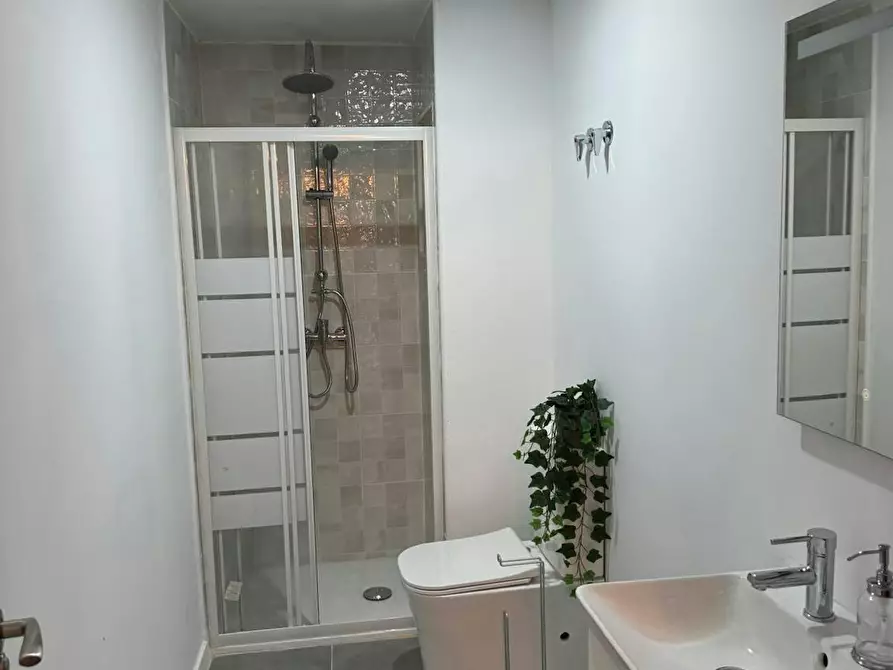 Immagine 7 di Camera in affitto  in Carrer de les Germanies a El Realon