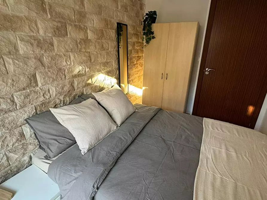 Immagine 1 di Camera in affitto  in Carrer del Mestre Victoriano Andres a El Realon