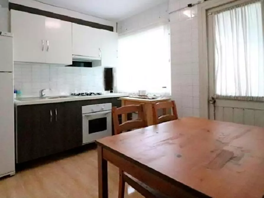 Immagine 3 di Camera in affitto  in Rúa Xuncal a Perillo (Santa Locaia)