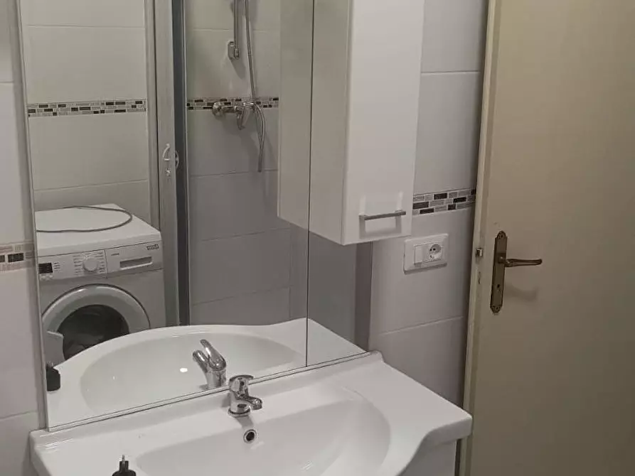 Immagine 9 di Camera in affitto  in Via Luigi Maggiulli a Lecce