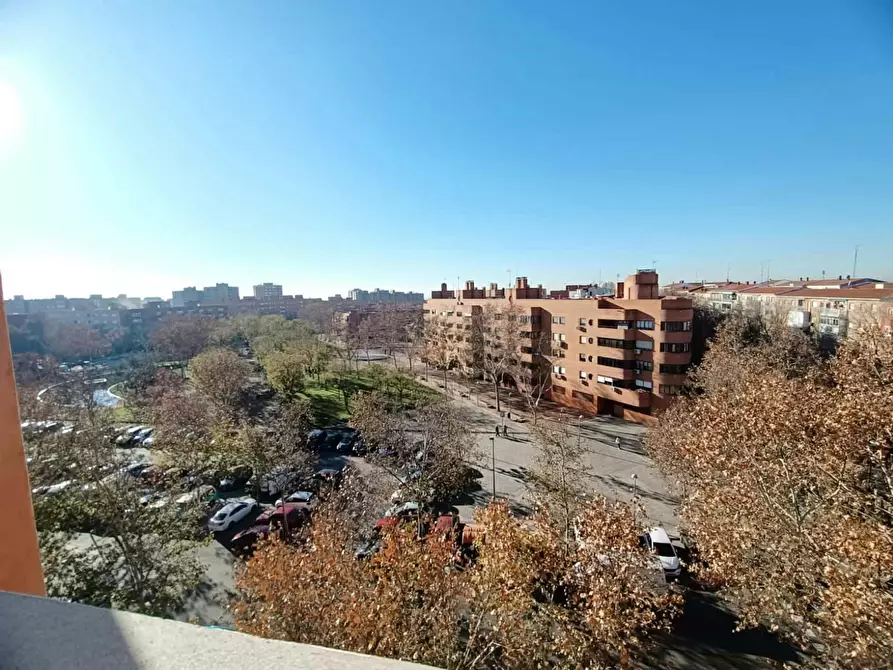 Immagine 6 di Camera in affitto  in Calle de Guillermo Pingarron a Madrid