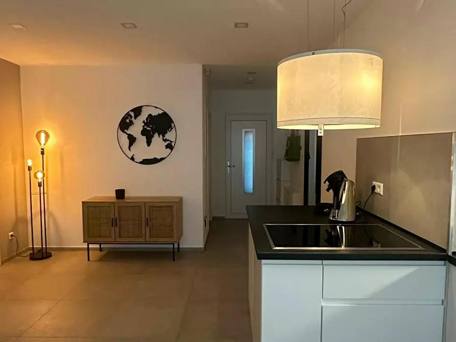 Immagine 9 di Appartamento in affitto  in Östliche Rheinbrückenstraße a Karlsruhe