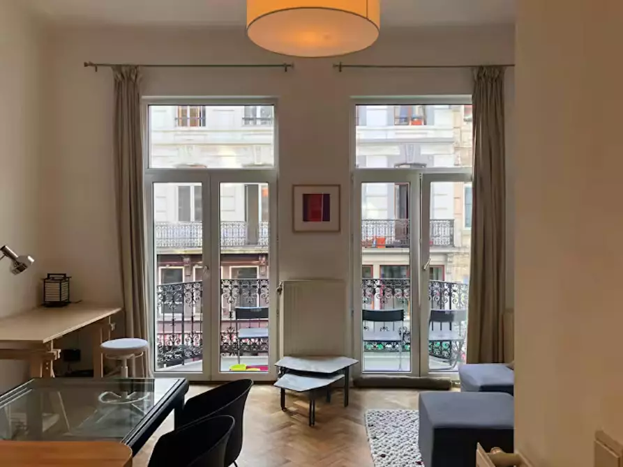 Immagine 1 di Appartamento in affitto  in Rue de l'Enseignement a Bruxelles