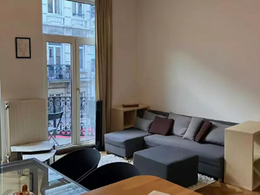 Immagine 2 di Appartamento in affitto  in Rue de l'Enseignement a Bruxelles
