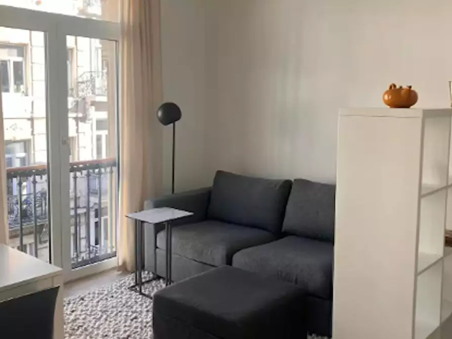 Immagine 2 di Appartamento in affitto  in Rue de l'Enseignement a Bruxelles