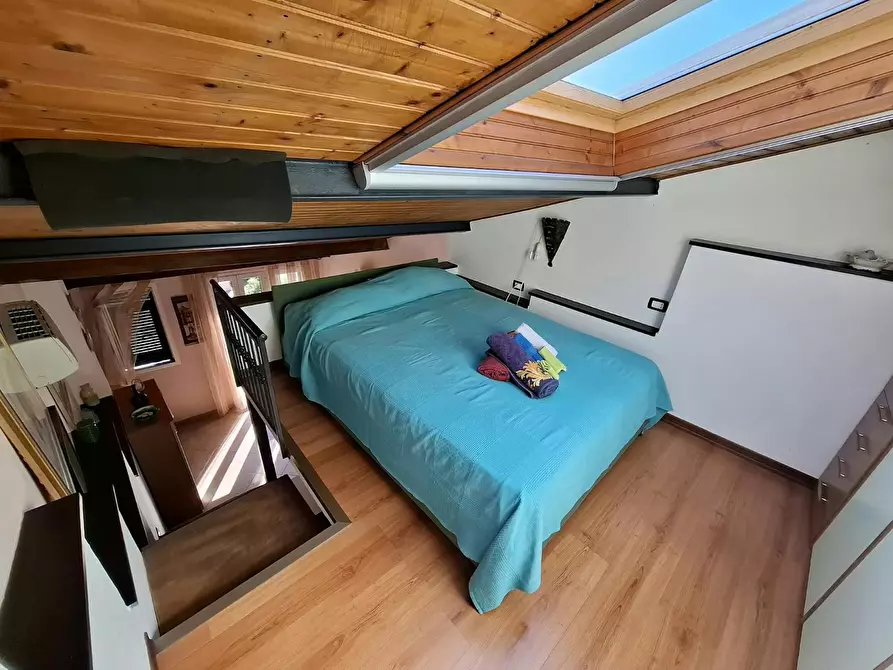 Immagine 5 di Appartamento in affitto  in Via Felice Cascione a Imperia