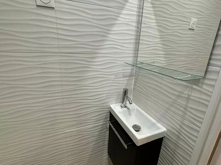 Immagine 2 di Appartamento in affitto  in Rue du Général Leclerc a Charenton-le-Pont