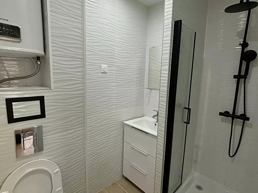 Immagine 4 di Appartamento in affitto  in Rue du Général Leclerc a Charenton-le-Pont