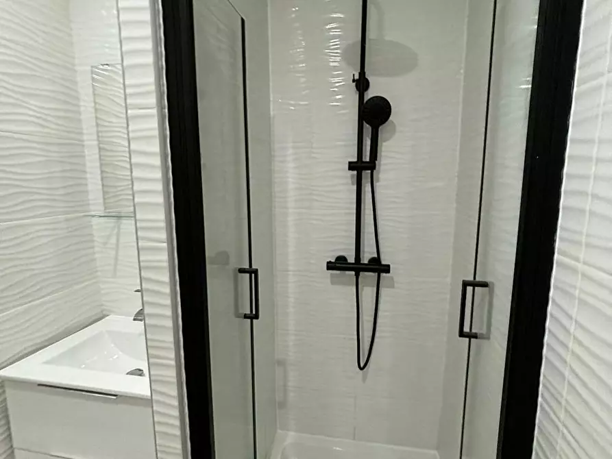 Immagine 7 di Appartamento in affitto  in Rue du Général Leclerc a Charenton-le-Pont