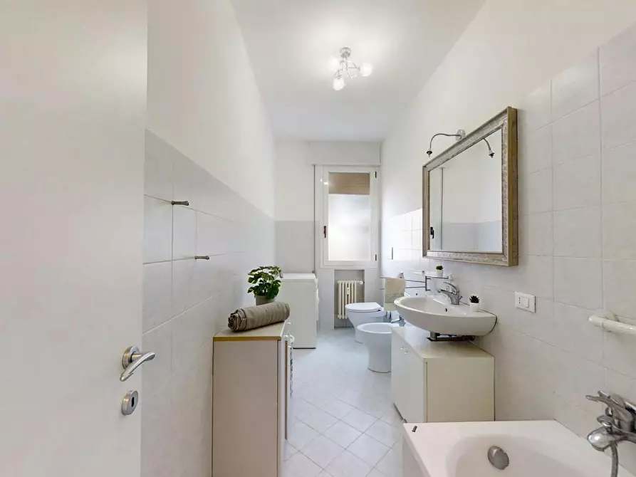 Immagine 10 di Camera in affitto  in Via Buie a Padova