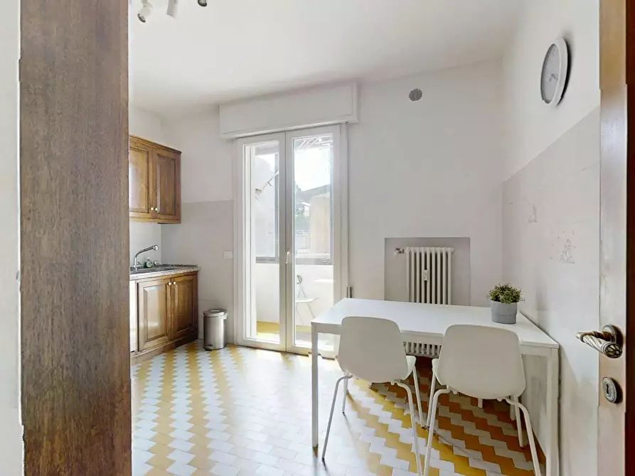 Immagine 10 di Camera in affitto  in Via Tirana a Padova