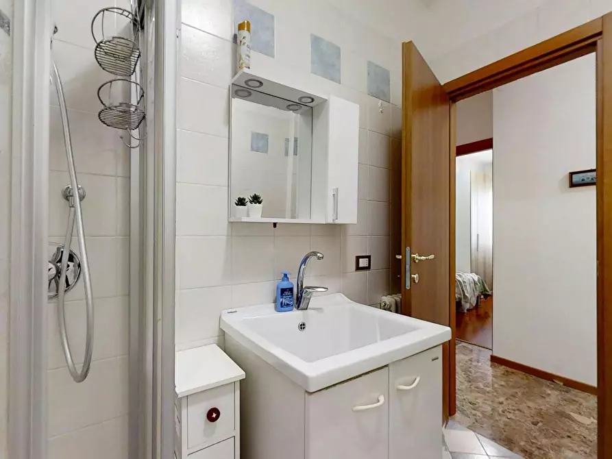 Immagine 10 di Camera in affitto  in Via V. Alfieri a Padova