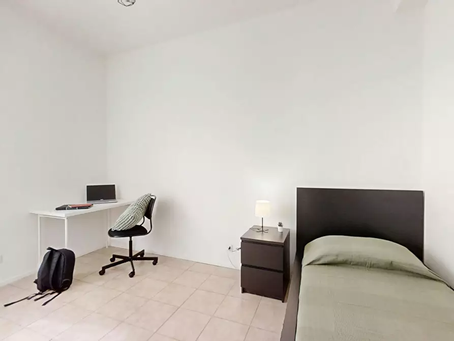 Immagine 2 di Camera in affitto  in Via Giusto de' Menabuoi a Padova