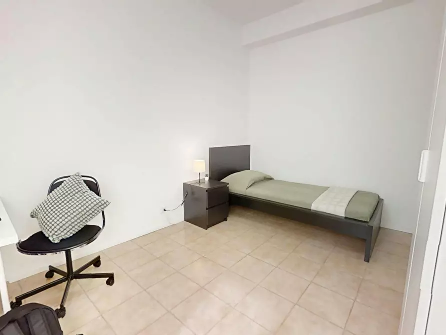 Immagine 4 di Camera in affitto  in Via Giusto de' Menabuoi a Padova