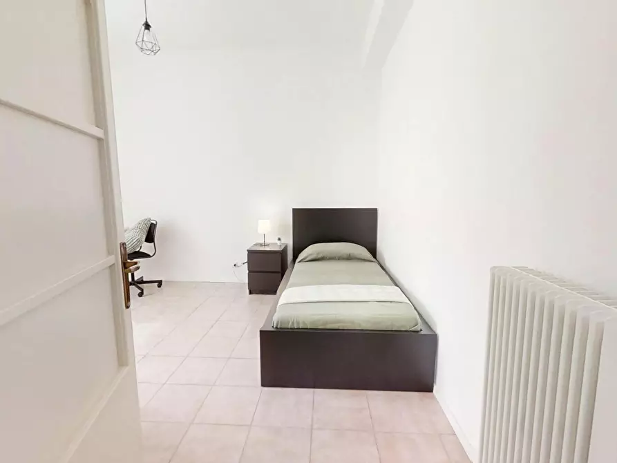 Immagine 1 di Camera in affitto  in Via Giusto de' Menabuoi a Padova