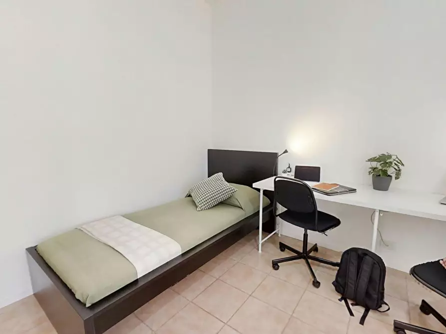 Immagine 3 di Camera in affitto  in Via Giusto de' Menabuoi a Padova