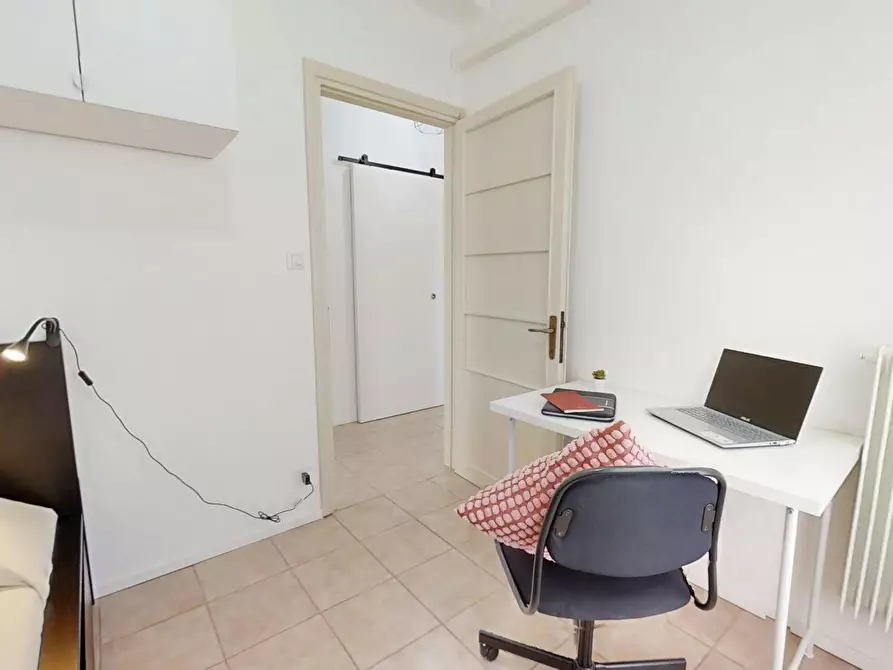 Immagine 3 di Camera in affitto  in Via Giusto de' Menabuoi a Padova